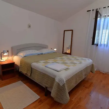 In 33349 Apartment